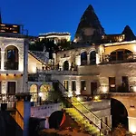 Elegance Cave Suites&restaurant Hotel