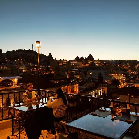 Elegance Cave & Restaurant 2*