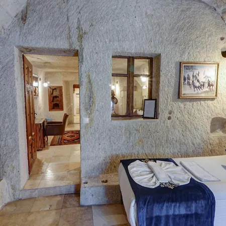 Готель Elegance Cave & Restaurant Гьореме