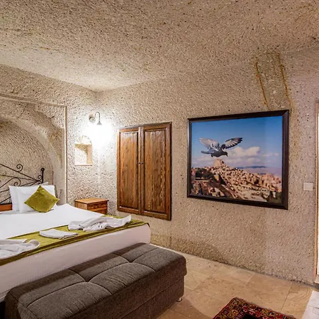 Elegance Cave Suites&restaurant
