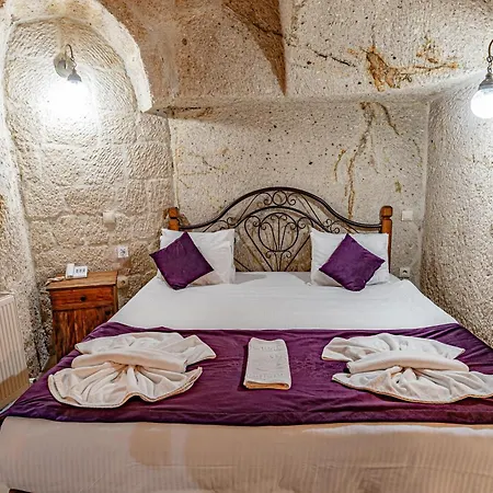 Готель Elegance Cave & Restaurant Гьореме