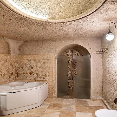 Elegance Cave & Restaurant 4* Göreme