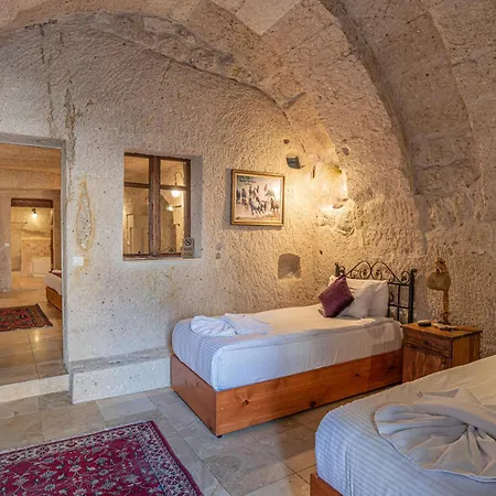 Готель Elegance Cave & Restaurant Гьореме