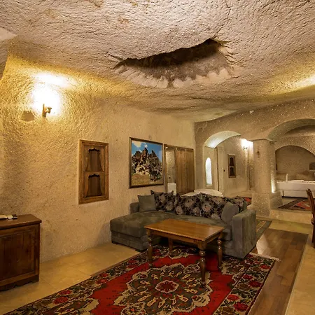 Elegance Cave & Restaurant 4*