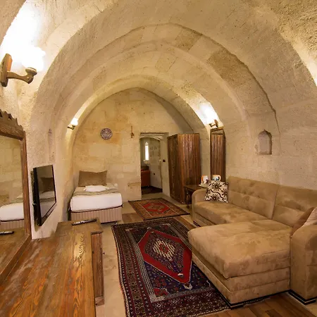 ホテル Elegance Cave & Restaurant ギョレメ