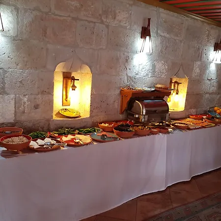 Elegance Cave & Restaurant ホテル