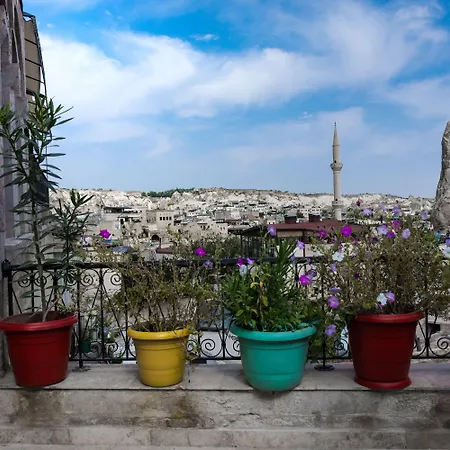 ホテル Elegance Cave & Restaurant