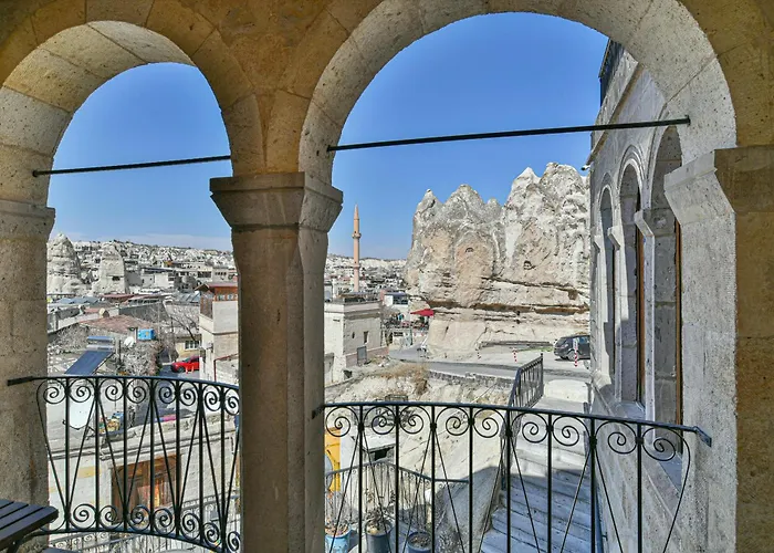 Elegance Cave & Restaurant Hotel 4*