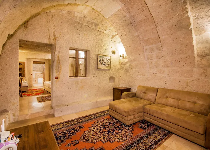 Elegance Cave & Restaurant Göreme