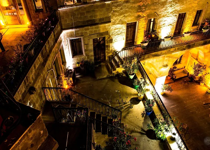 Elegance Cave & Restaurant Hotel 4*