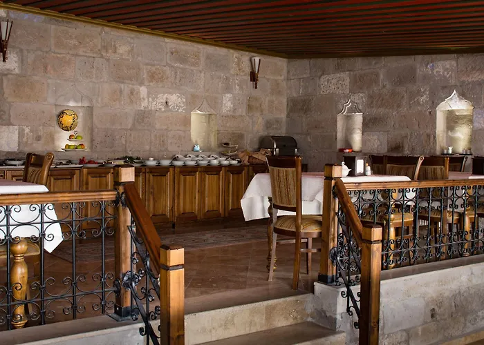 Elegance Cave & Restaurant Göreme