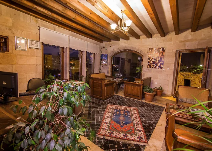 Elegance Cave & Restaurant