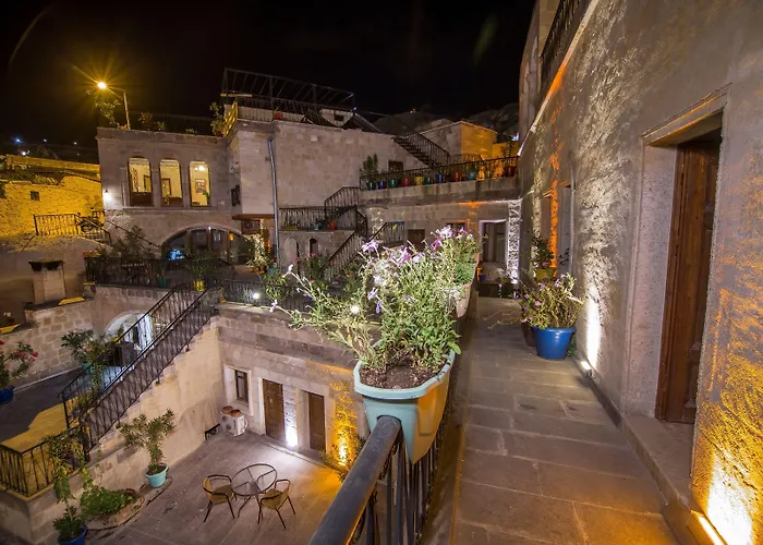 Hotel Elegance Cave & Restaurant