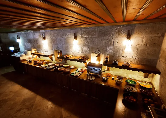 Elegance Cave & Restaurant 4*